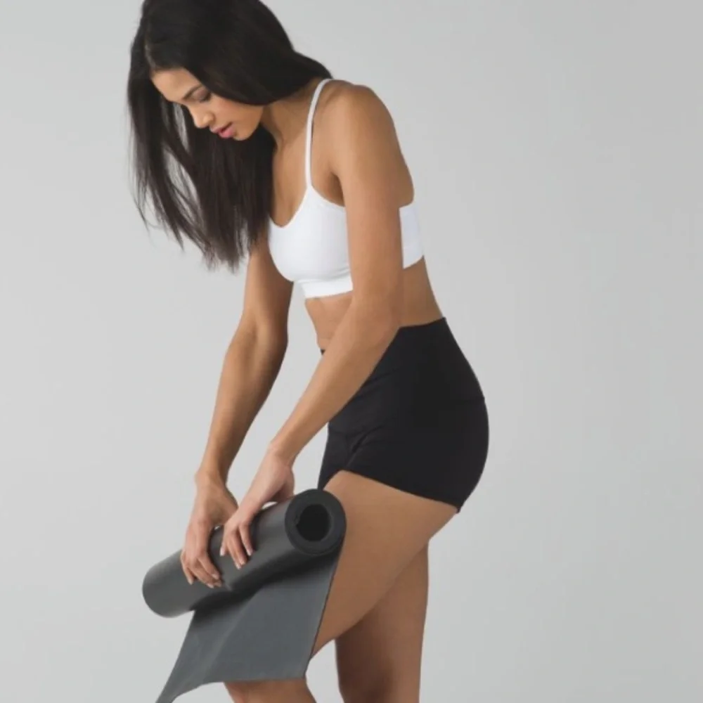 Lululemon Flow Y sports Bra IV White sexy Racerback mesh - Picture 3 of 4